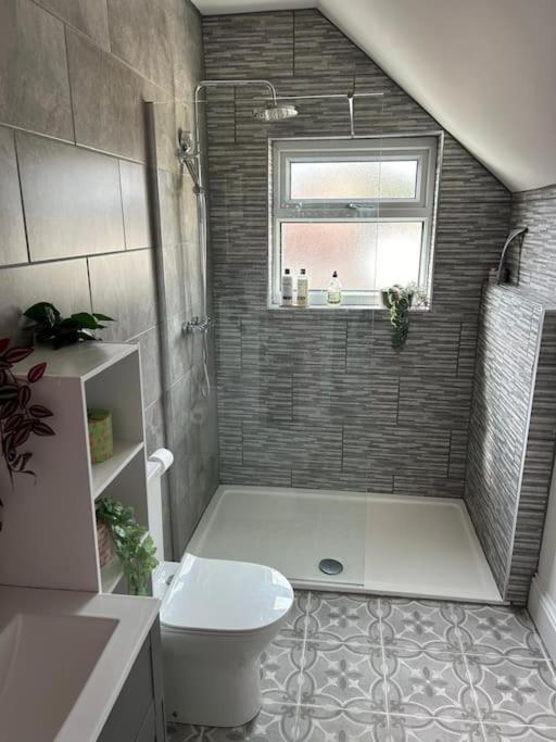 Holiday home Three Storey Clifton Town House *